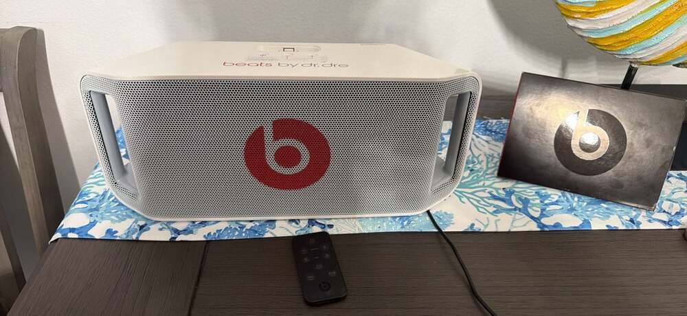 Beats by Dr. Dre Beatbox Portable Bluetooth Speaker